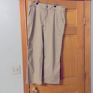 Gap girlfriend khaki size 16 NWOT